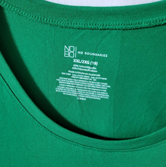 Short Sleeve Plus Size Tee - Picture 3 of 5